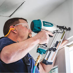 Cloueur pneumatiqe Makita AF635 (1)
