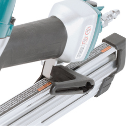 Cloueur pneumatiqe Makita AF635 (9)